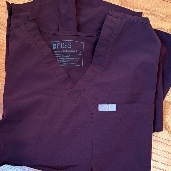 Figs Scrub Set - Picture 3 of 4